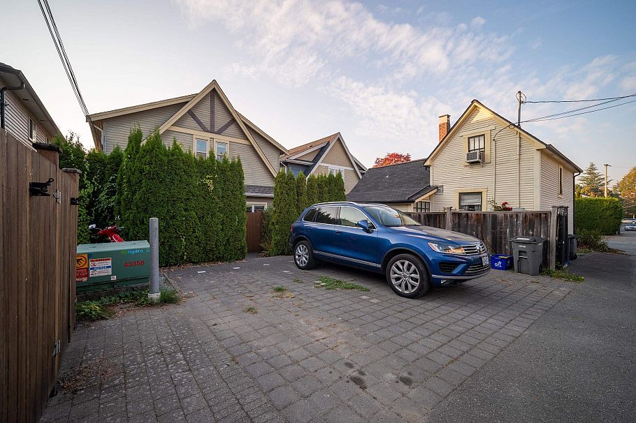 5418 Main Street Vancouver, BC - 20