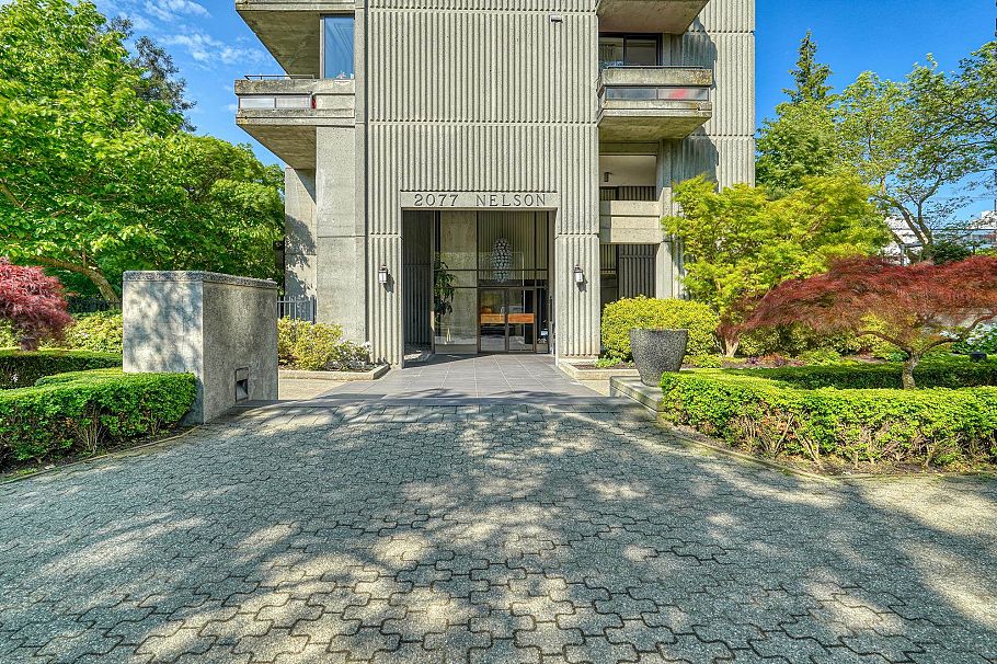 1201 2077 Nelson Street Vancouver, BC - 4