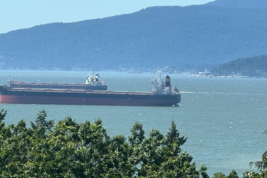 1201 2077 Nelson Street Vancouver, BC - 1