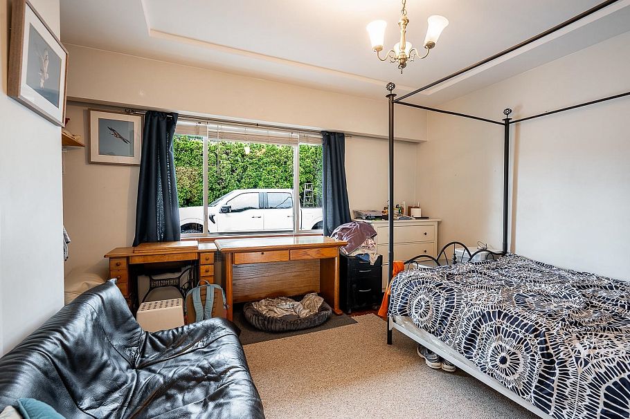 1440 Mountain Highway North Vancouver, BC - 23