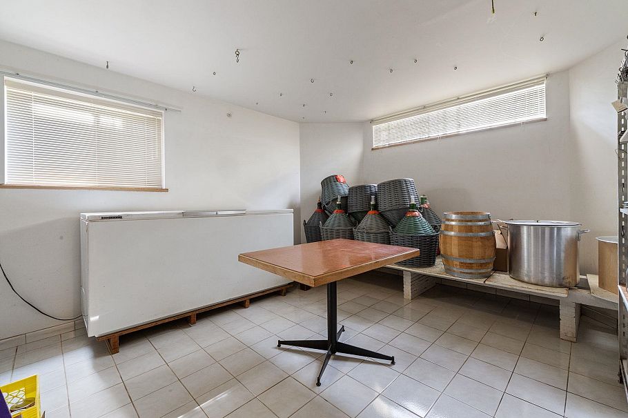 547 Tempe Crescent North Vancouver, BC - 23