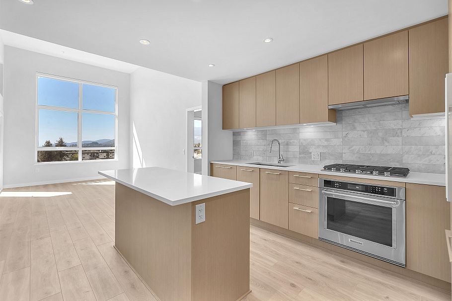 605 110 E 17TH STREET, North Vancouver BC V7L 0K4 North Vancouver, BC - 1