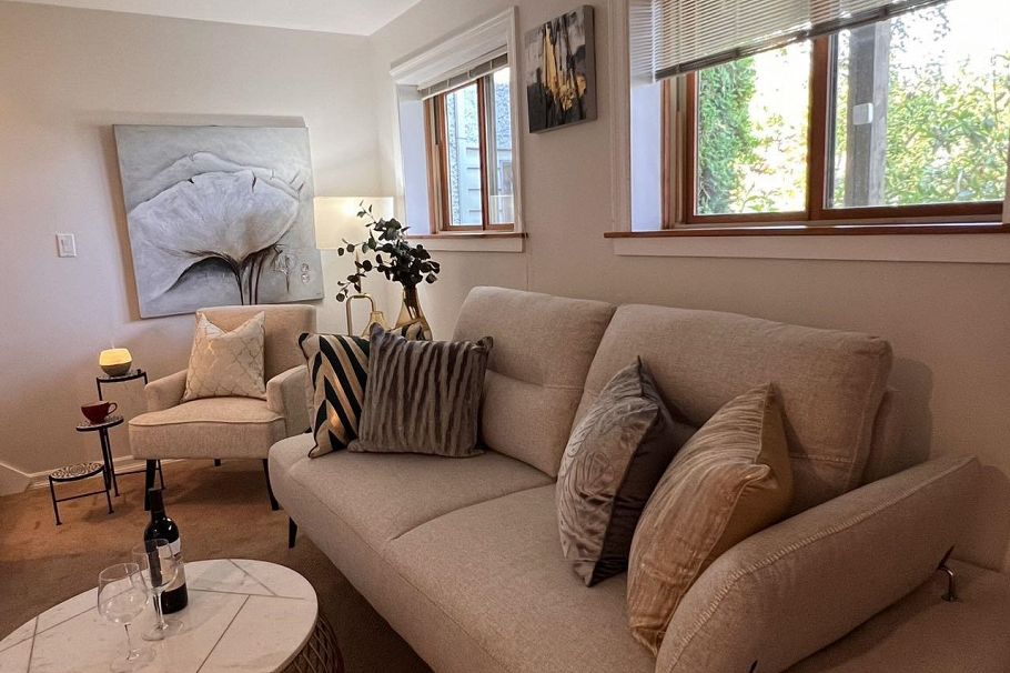 3XXX W 12TH AVE, Vancouver BC V6R 2K7 Vancouver, BC - 1