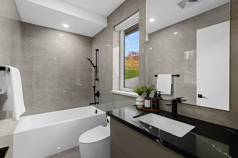 976 Melbourne Avenue North Vancouver, BC - 19