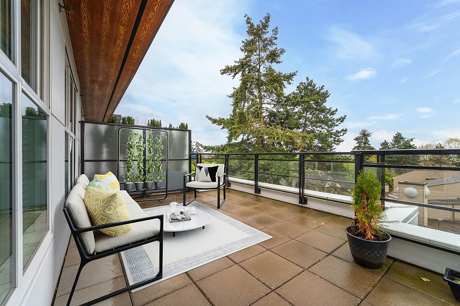 PH2 7988 Yukon Street Vancouver, BC - 31