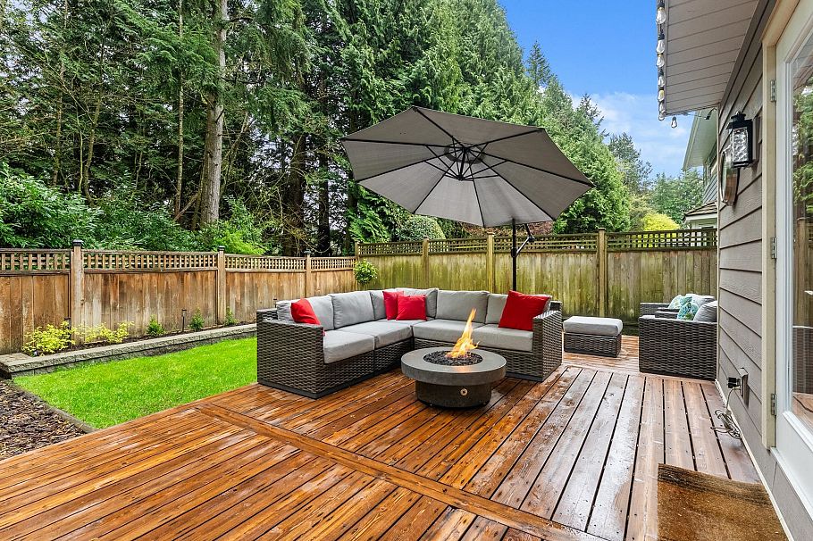 1530 Lighthall Court North Vancouver, BC - 34