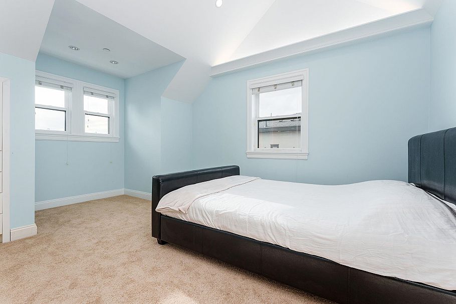 617 E 52nd Avenue Vancouver, BC - 21