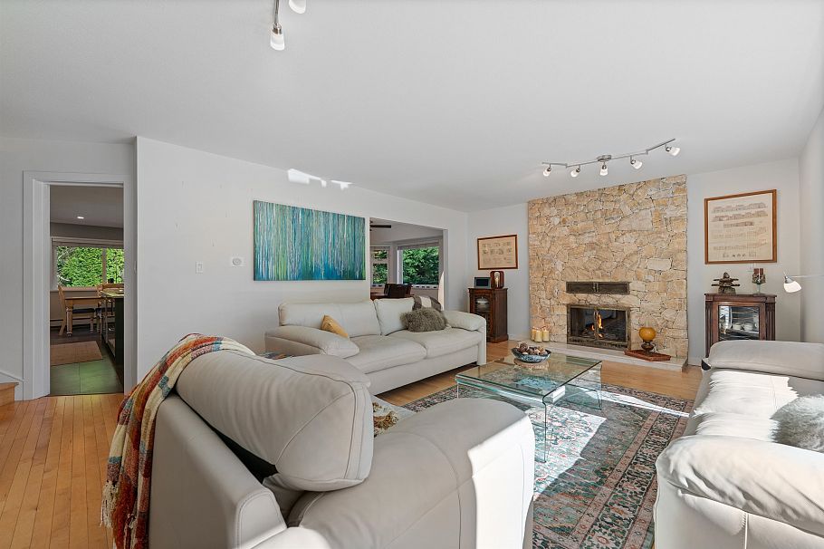 2760 Walpole Crescent North Vancouver, BC - 12