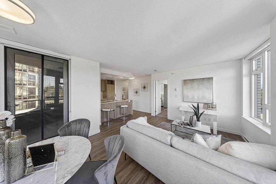 713 5470 Ormidale Street Vancouver, BC - 2
