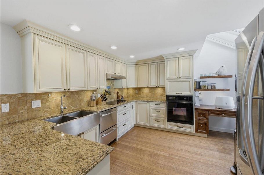 1523 Mariner Walk Vancouver, BC - 9