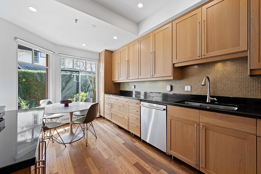 12 5880 Hampton Place Vancouver, BC - 21