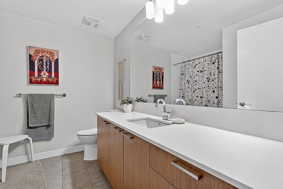 417 221 Union Street Vancouver, BC - 14