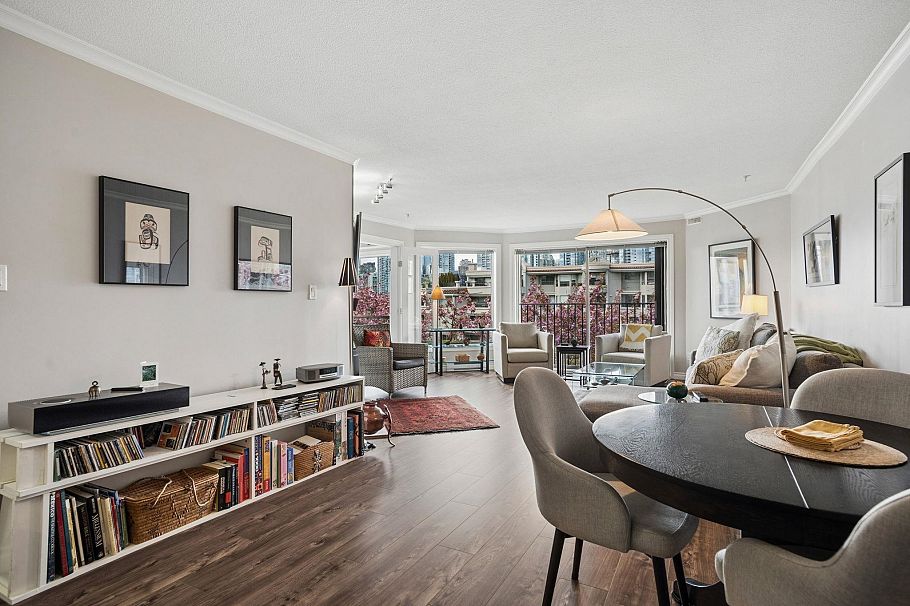 311 1869 Spyglass Place Vancouver, BC - 5