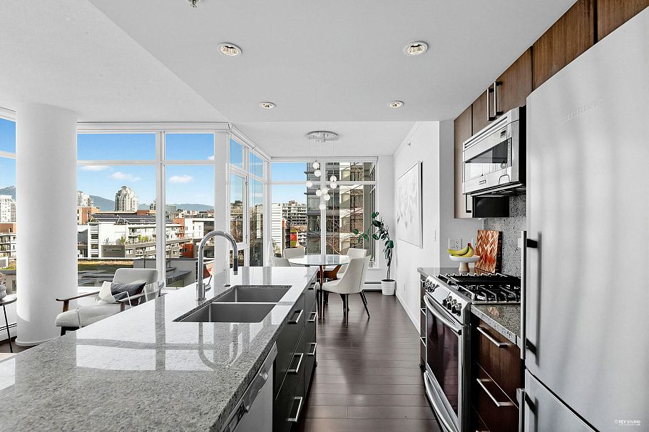 909 1708 Columbia Street Vancouver, BC - 13