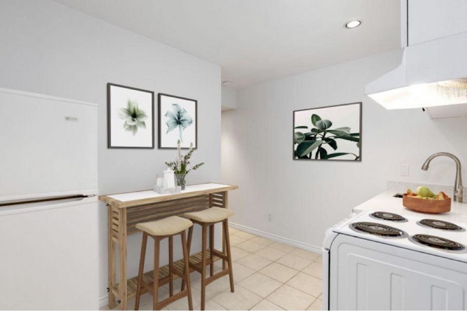 2085 Waverley Avenue Vancouver, BC - 37