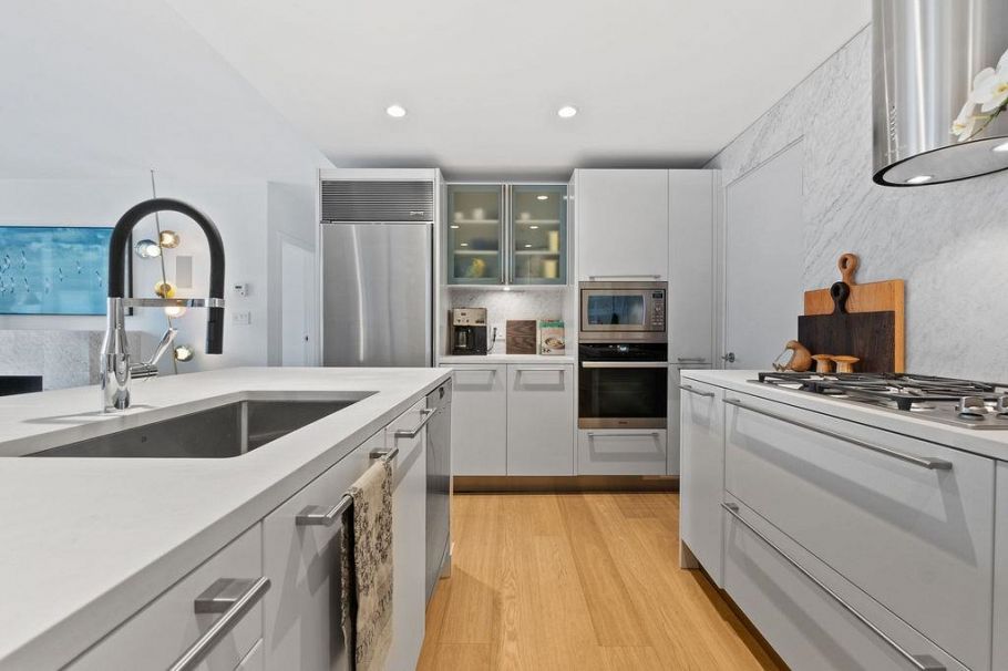 1701 1111 Alberni Street Vancouver, BC - 14