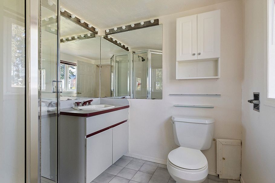 420 Monteray Avenue North Vancouver, BC - 18