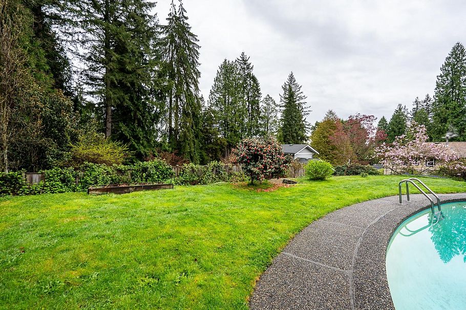 1440 Mountain Highway North Vancouver, BC - 8