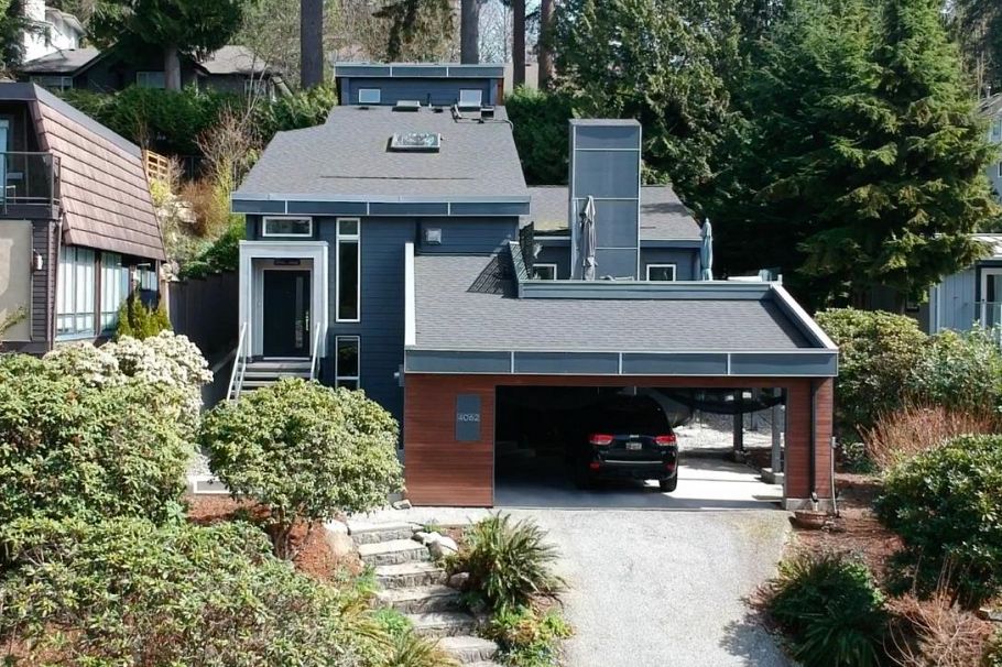 4062 Norwood Avenue North Vancouver, BC - 1