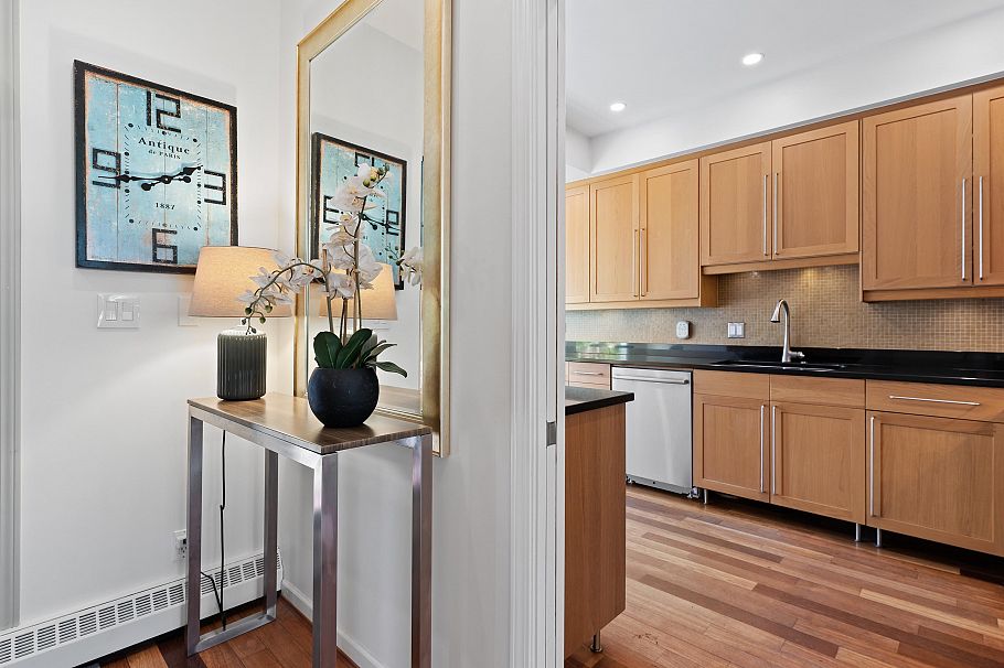 12 5880 Hampton Place Vancouver, BC - 22