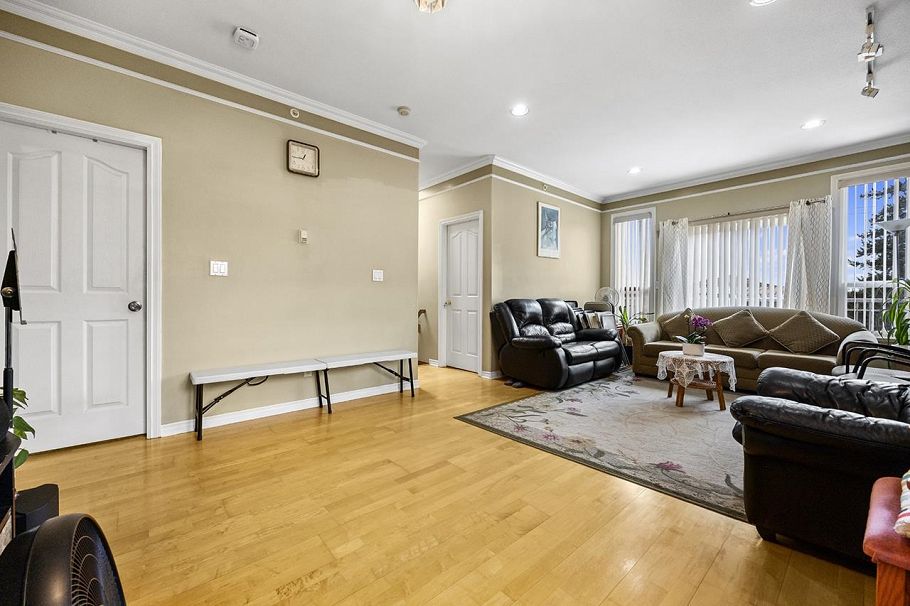 5892 Tyne Street Vancouver, BC - 14