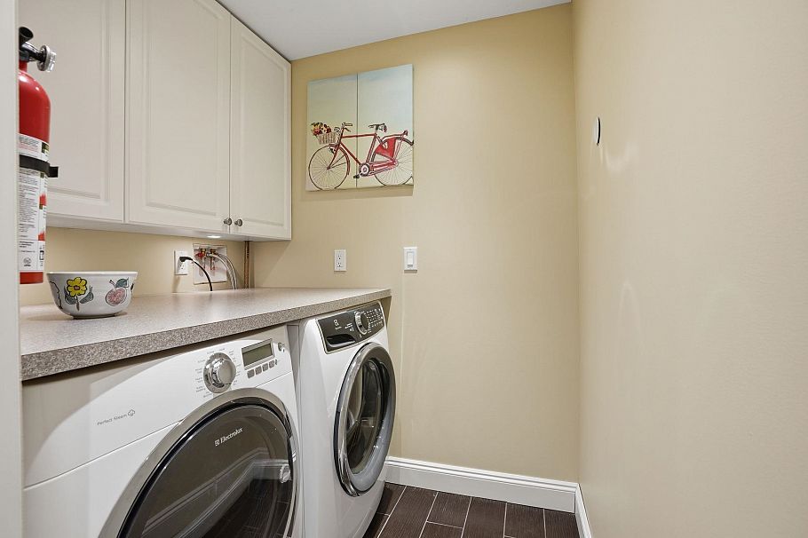 1491 Norton Court North Vancouver, BC - 29