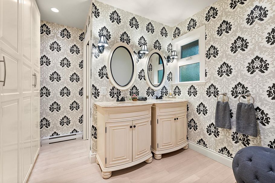 1530 Lighthall Court North Vancouver, BC - 19