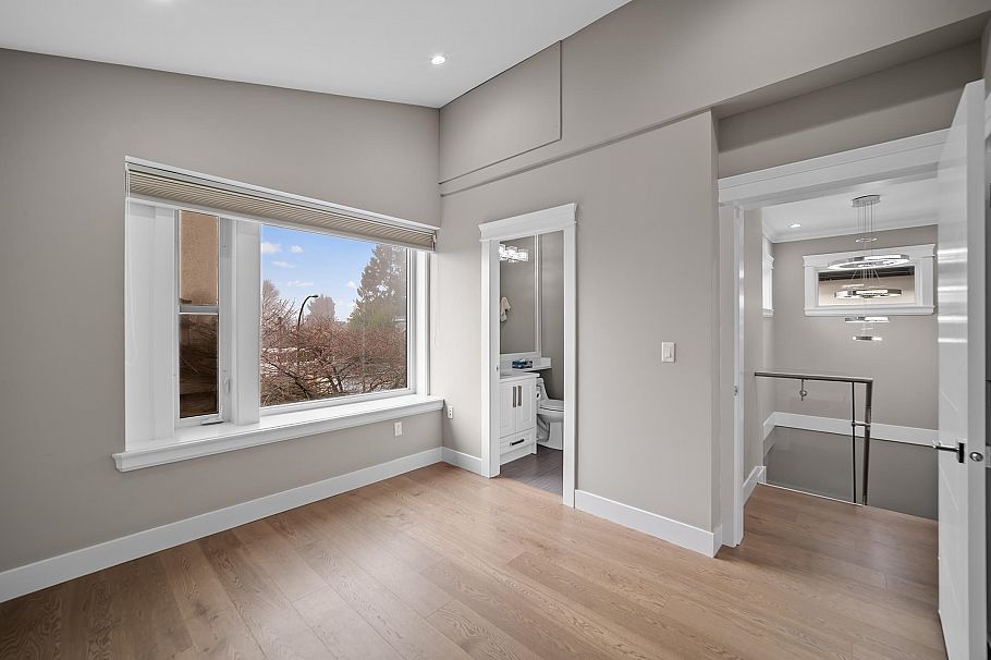 8068 Haig Street Vancouver, BC - 19