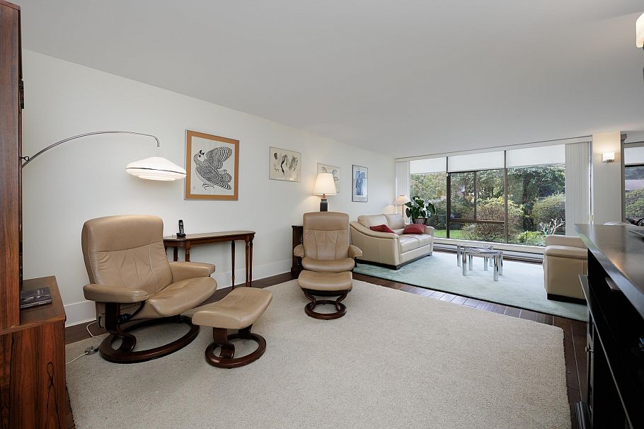 112 4101 Yew Street Vancouver, BC - 2