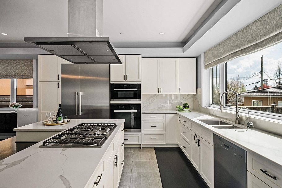 3128 Graveley Street Vancouver, BC - 7