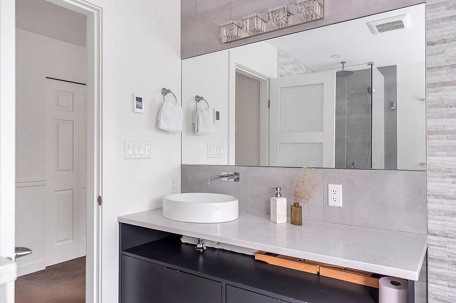 2021 Rufus Drive North Vancouver, BC - 26