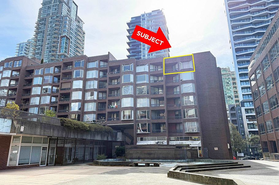 713 1333 Hornby Street Vancouver, BC - 1