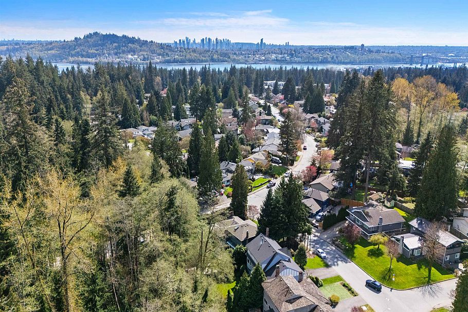 2760 Walpole Crescent North Vancouver, BC - 29