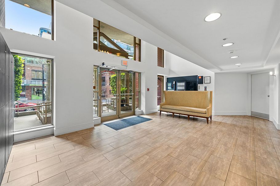 706 867 Hamilton Street Vancouver, BC - 23