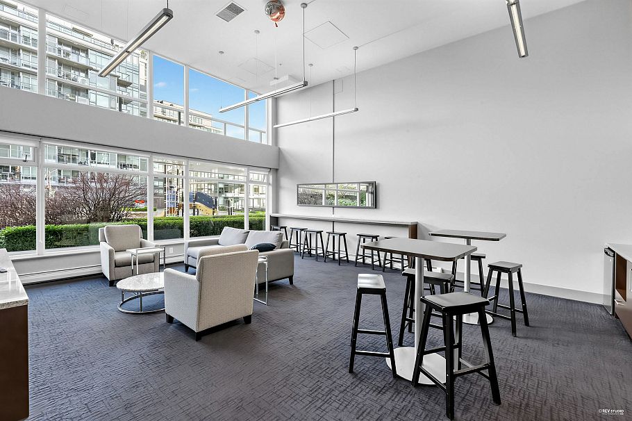 909 1708 Columbia Street Vancouver, BC - 32