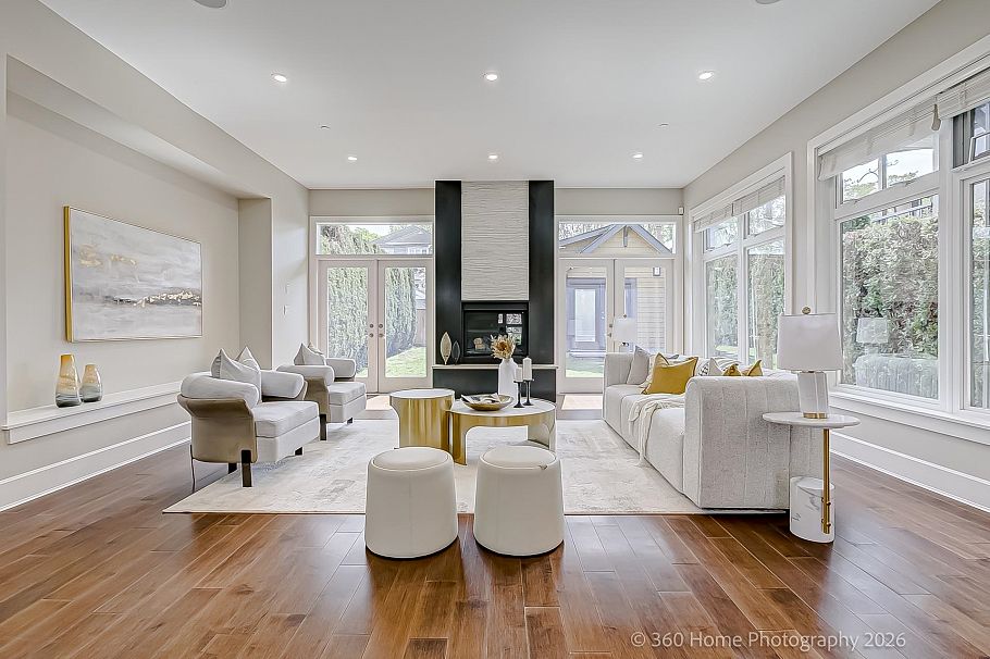 3820 W 21st Avenue Vancouver, BC - 2