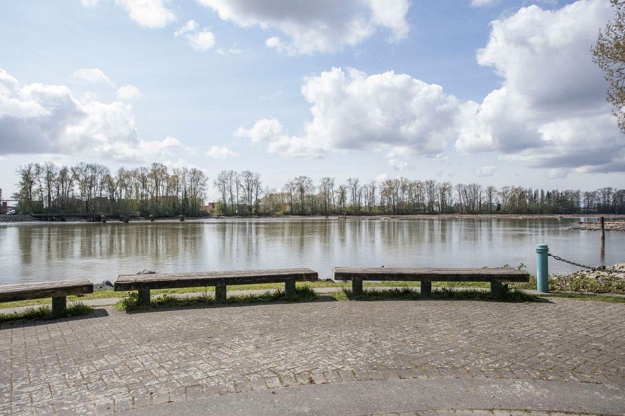 2836 E Kent Avenue South Vancouver, BC - 36