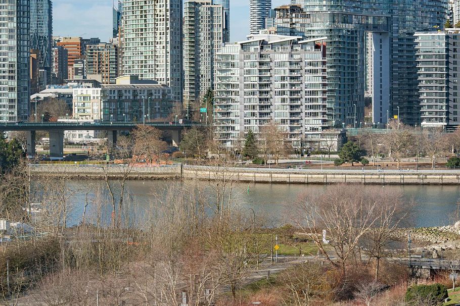 909 1708 Columbia Street Vancouver, BC - 28