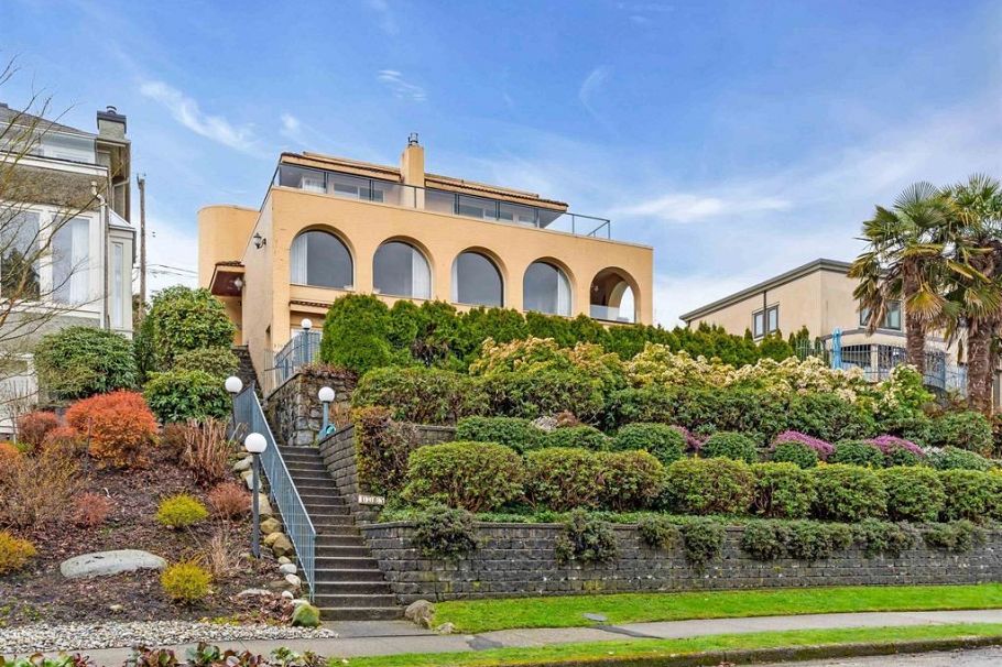 3705 Puget Drive Vancouver, BC - 1