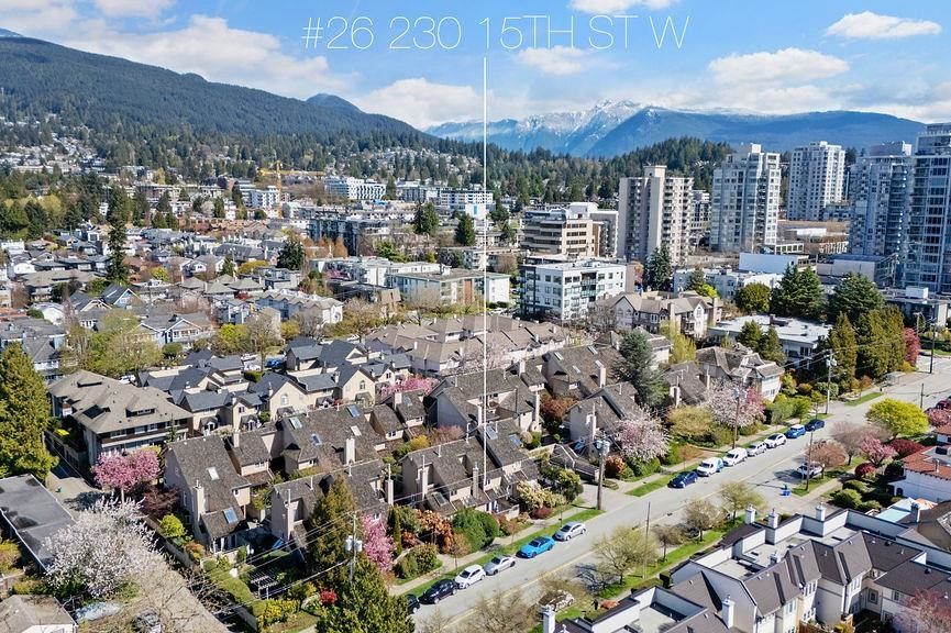 26 230 W 15th Street North Vancouver, BC - 30