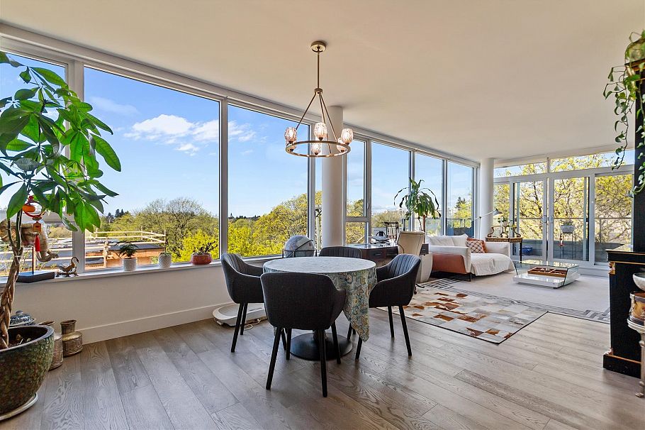 402 6333 West Boulevard Vancouver, BC - 2