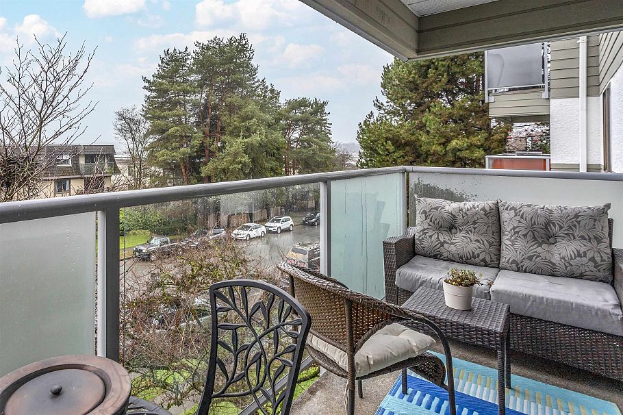 201 308 W 2nd Street North Vancouver, BC - 20