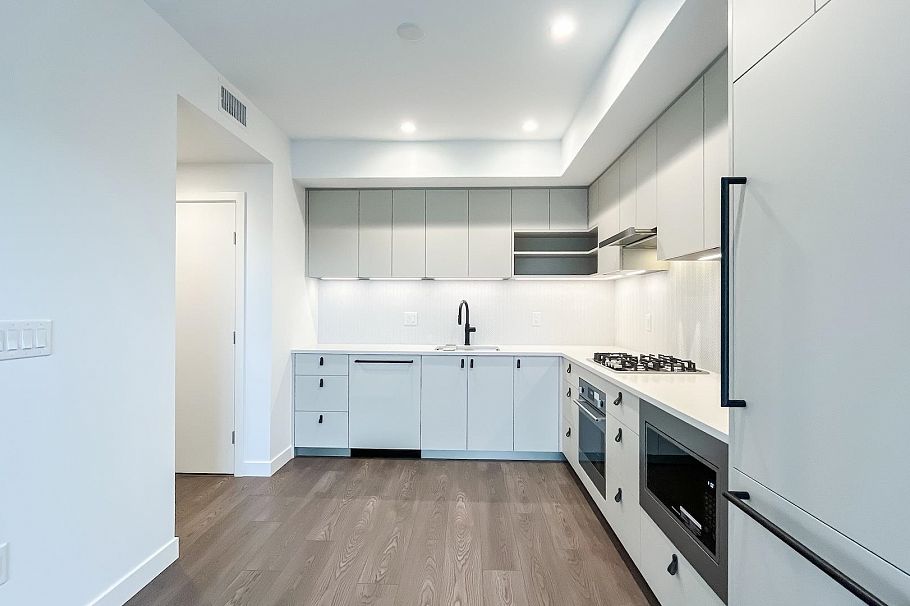 609 1680 E 12th Avenue Vancouver, BC - 12