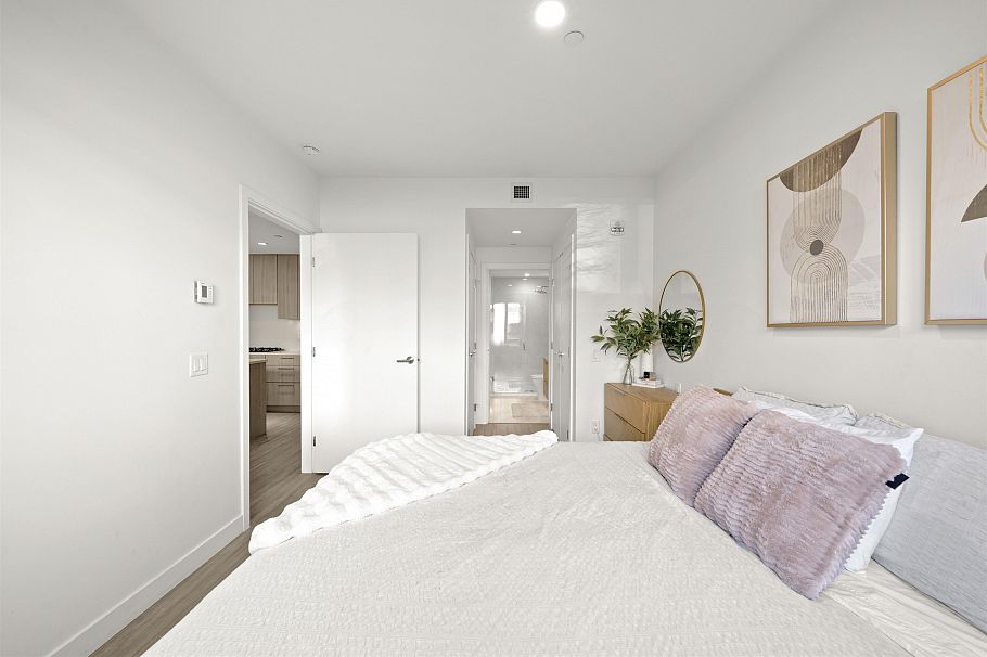 116 747 E 3rd Street North Vancouver, BC - 22