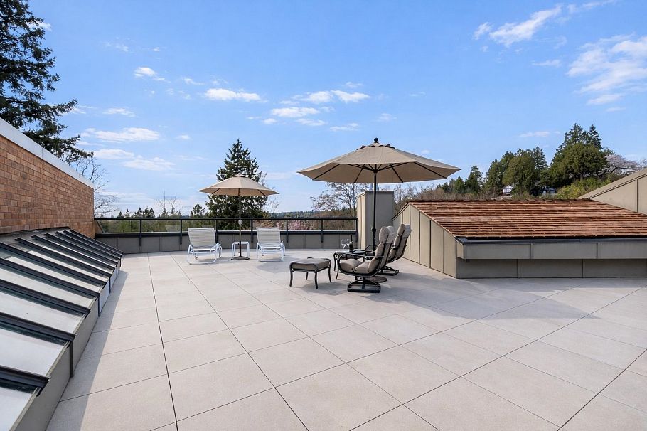 2236 Yewbrook Place Vancouver, BC - 8