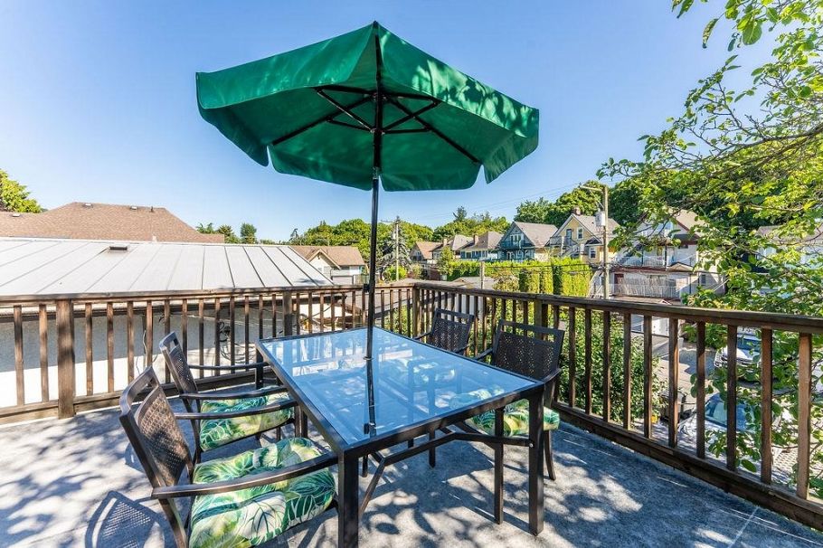 136 W 12th Avenue Vancouver, BC - 31