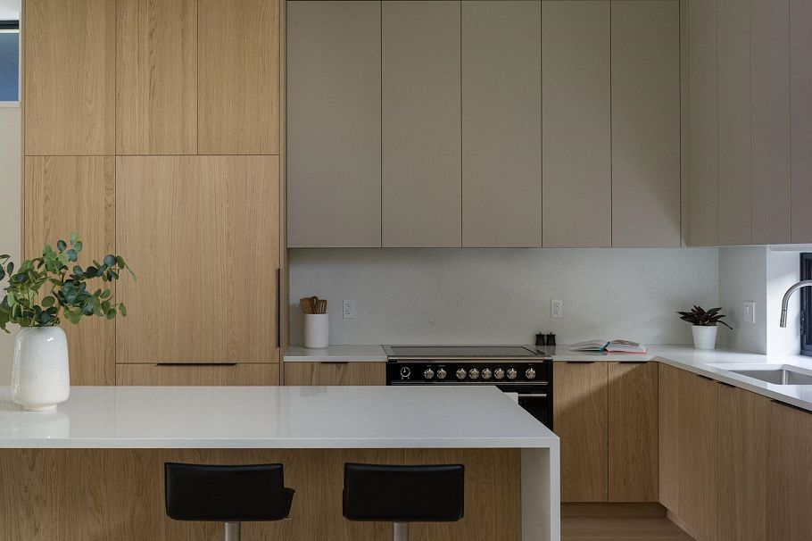 893 E 21st Avenue Vancouver, BC - 6