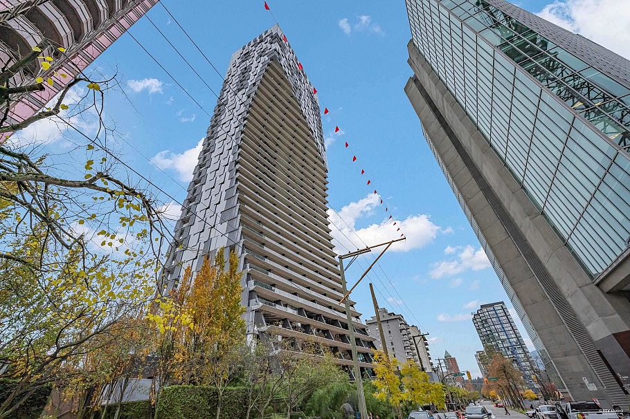 2203 1568 Alberni Street Vancouver, BC - 30