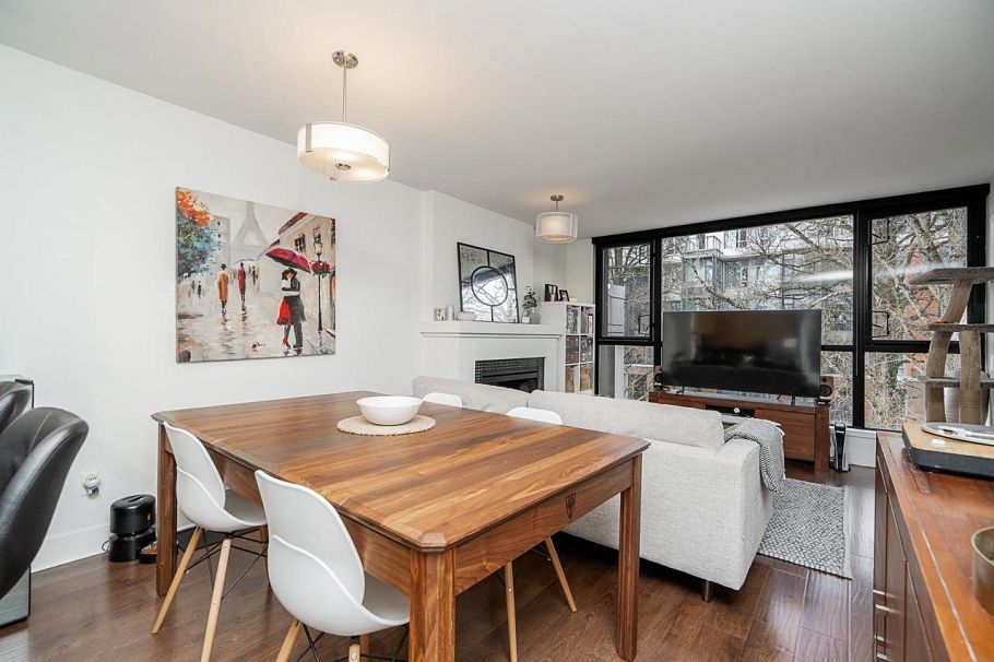 502 2036 W 10th Avenue Vancouver, BC - 4