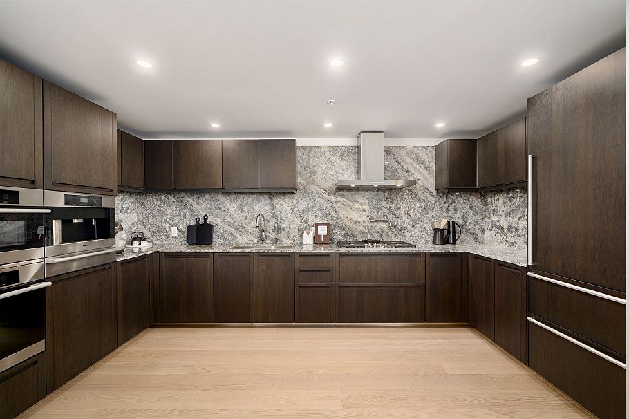 4102 1011 W Cordova Street Vancouver, BC - 17